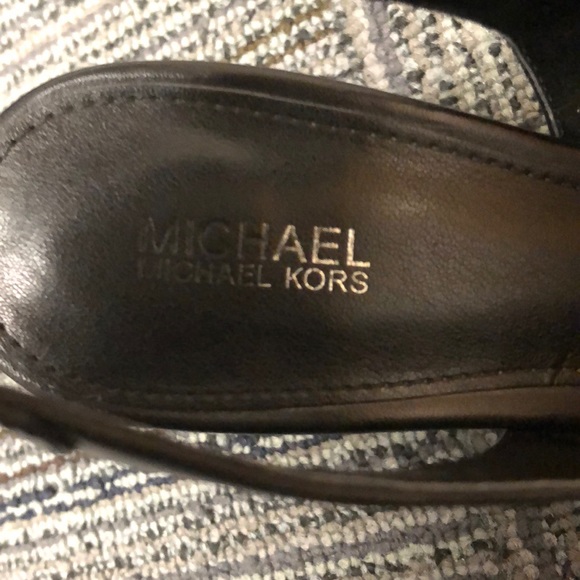 Michael Kira silver studded heels - Picture 6 of 6